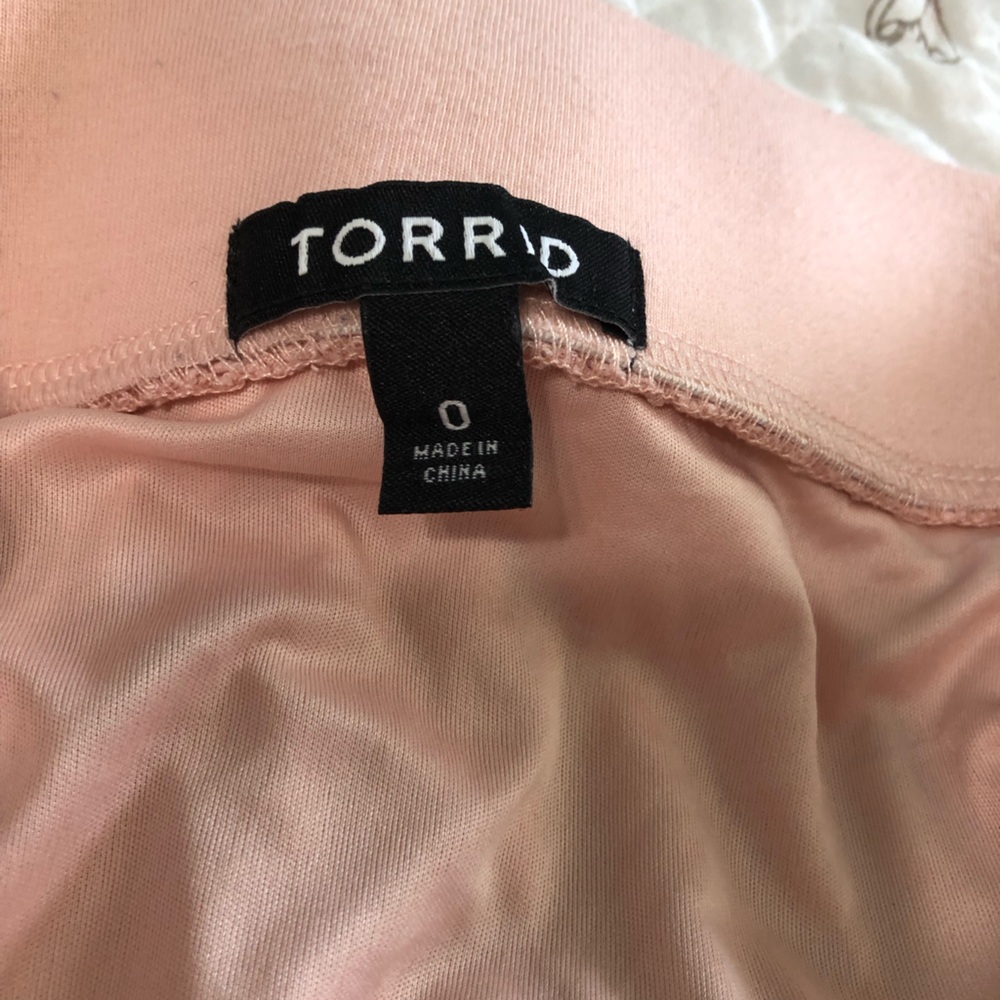 Pretty Ballet Pink Pleated Skirt Torrid Size 0 - Picture 6 of 9